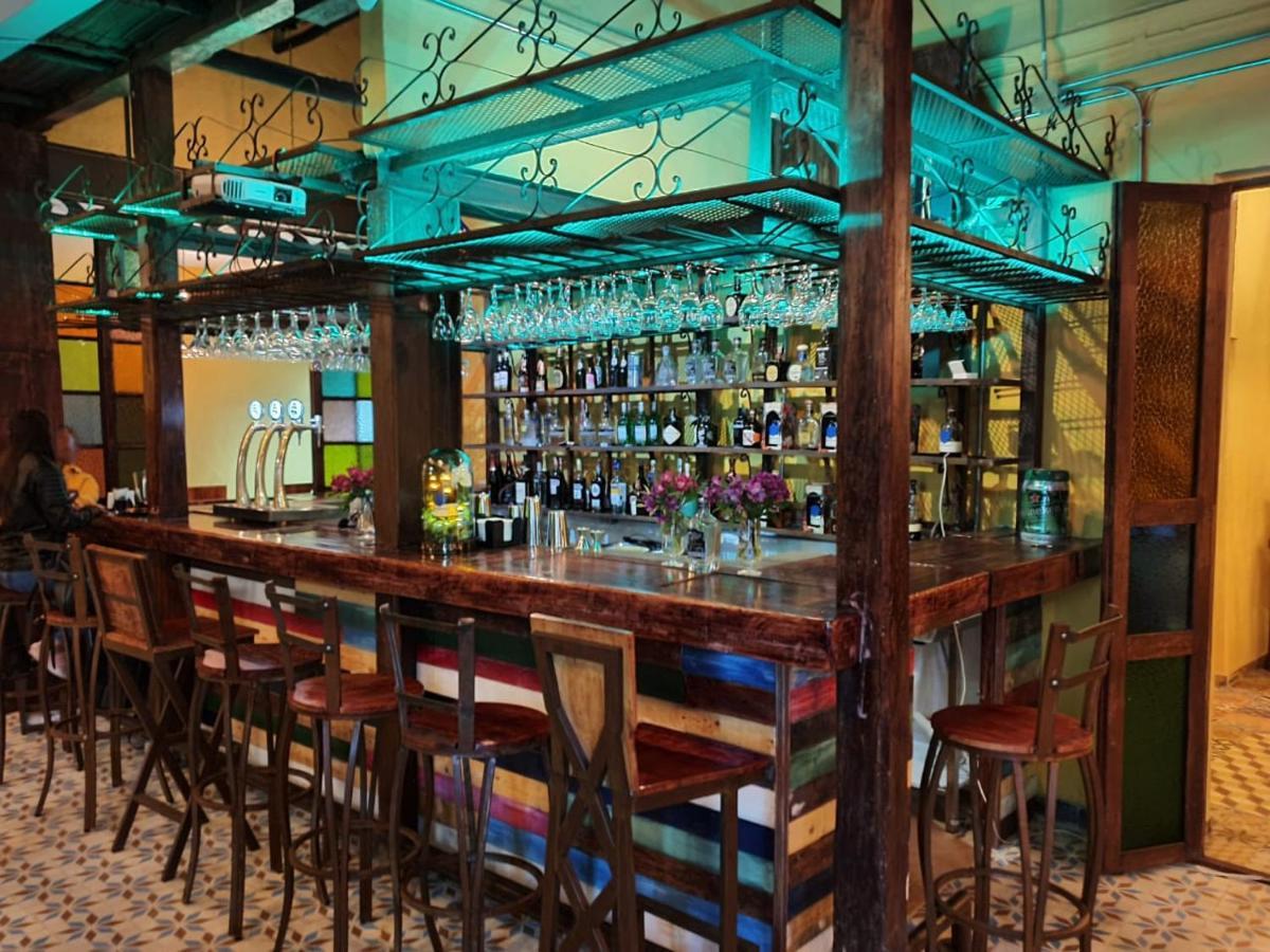 Hostal Casa Astromelia Богота Экстерьер фото