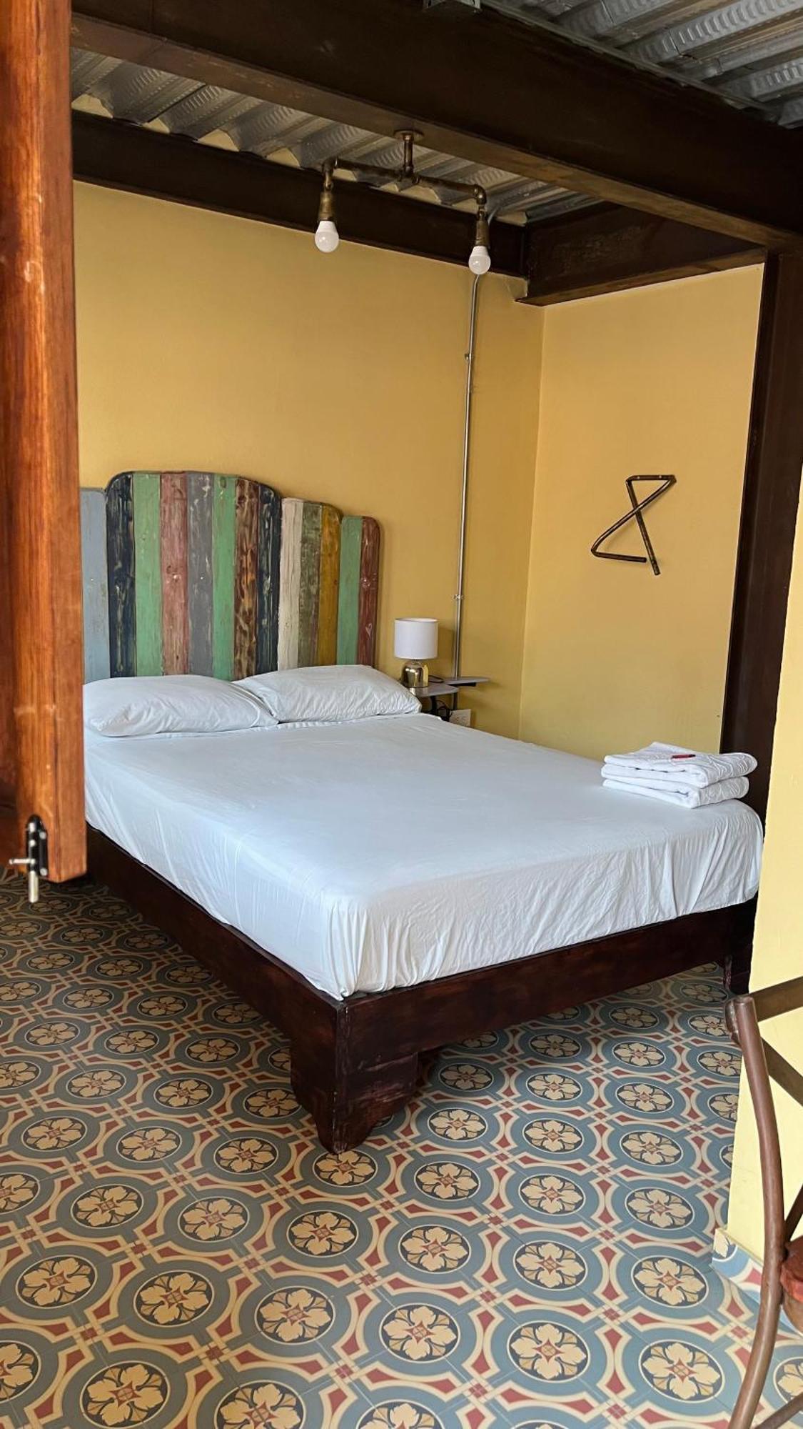 Hostal Casa Astromelia Богота Экстерьер фото