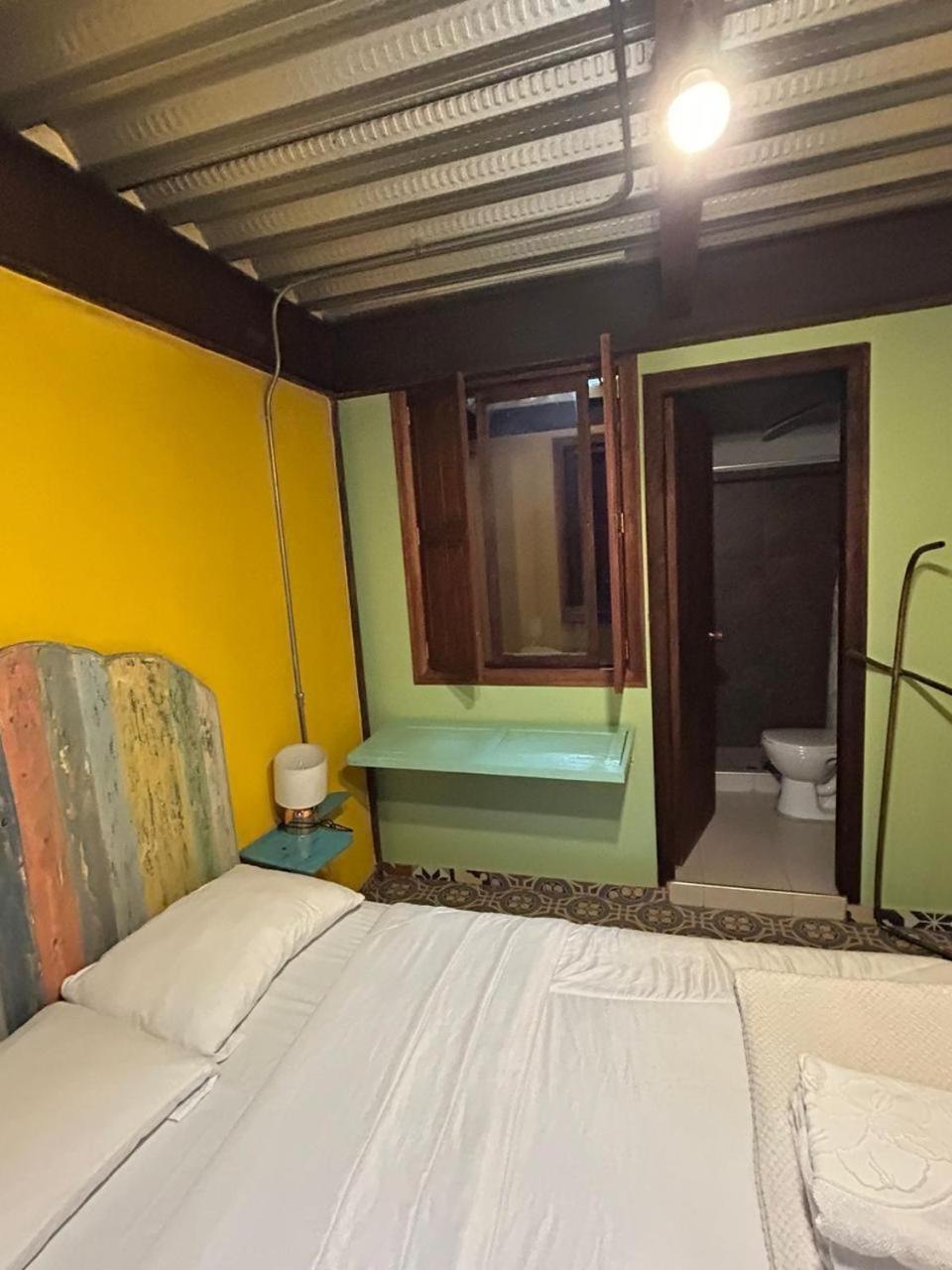 Hostal Casa Astromelia Богота Экстерьер фото